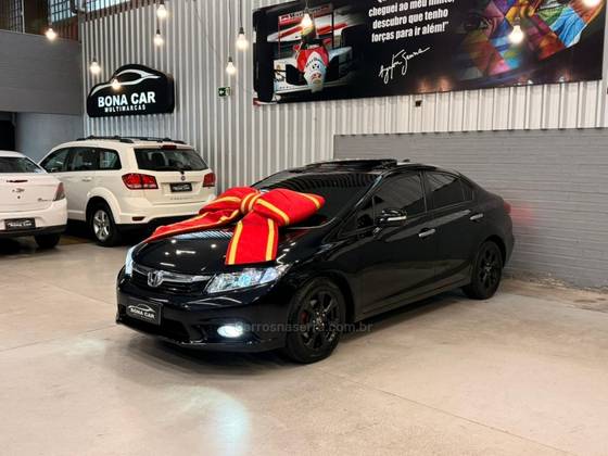 HONDA CIVIC 1.8 LXS 16V FLEX 4P AUTOMÁTICO HONDA CIVIC 1.8 LXS 16V FLEX 4P AUTOMÁTICO